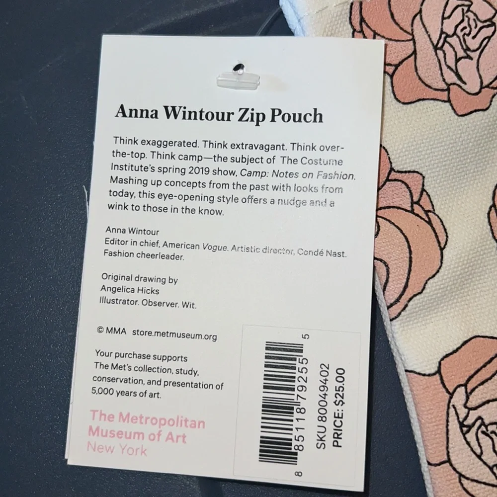 Anna Wintour Met Camp makeup bag